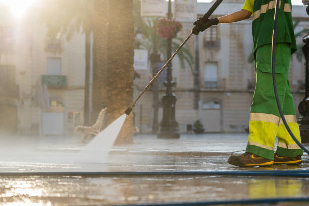 Best Garage Pressure Washing  in North Pole, AK